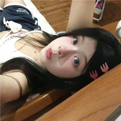地狱美女封面