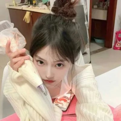 俏罗成封面